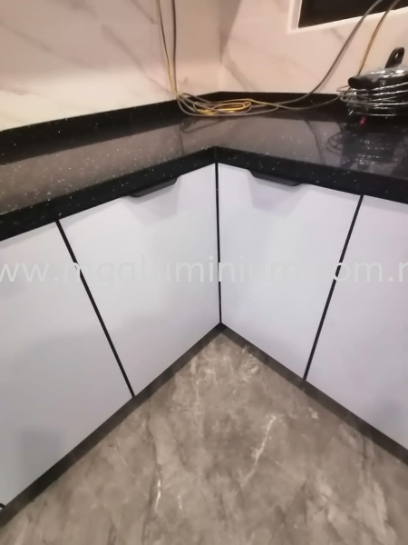 I-Board Panel Aluminium Cabinet Aluminium Euro Style Cabinet 2022 Johor Bahru (JB), Johor. Design, Installation, Supply | MG Aluminium & Glass Works