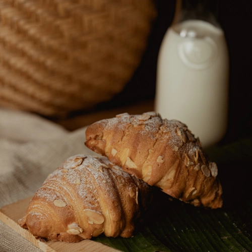 Almond Croissant