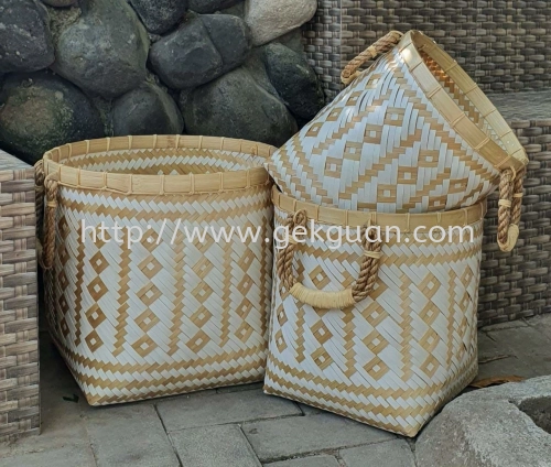 LAU 028 - CUSTOM MADE LAUNDRY BASKET (WHITE NATURAL)