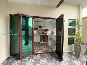 Folding Door