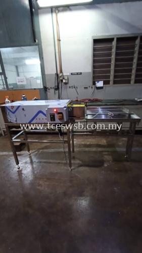 HIGH EFFICIENCY FISH GUTTING MACHINE