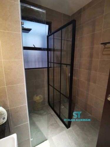 Lattice Shower Screen 