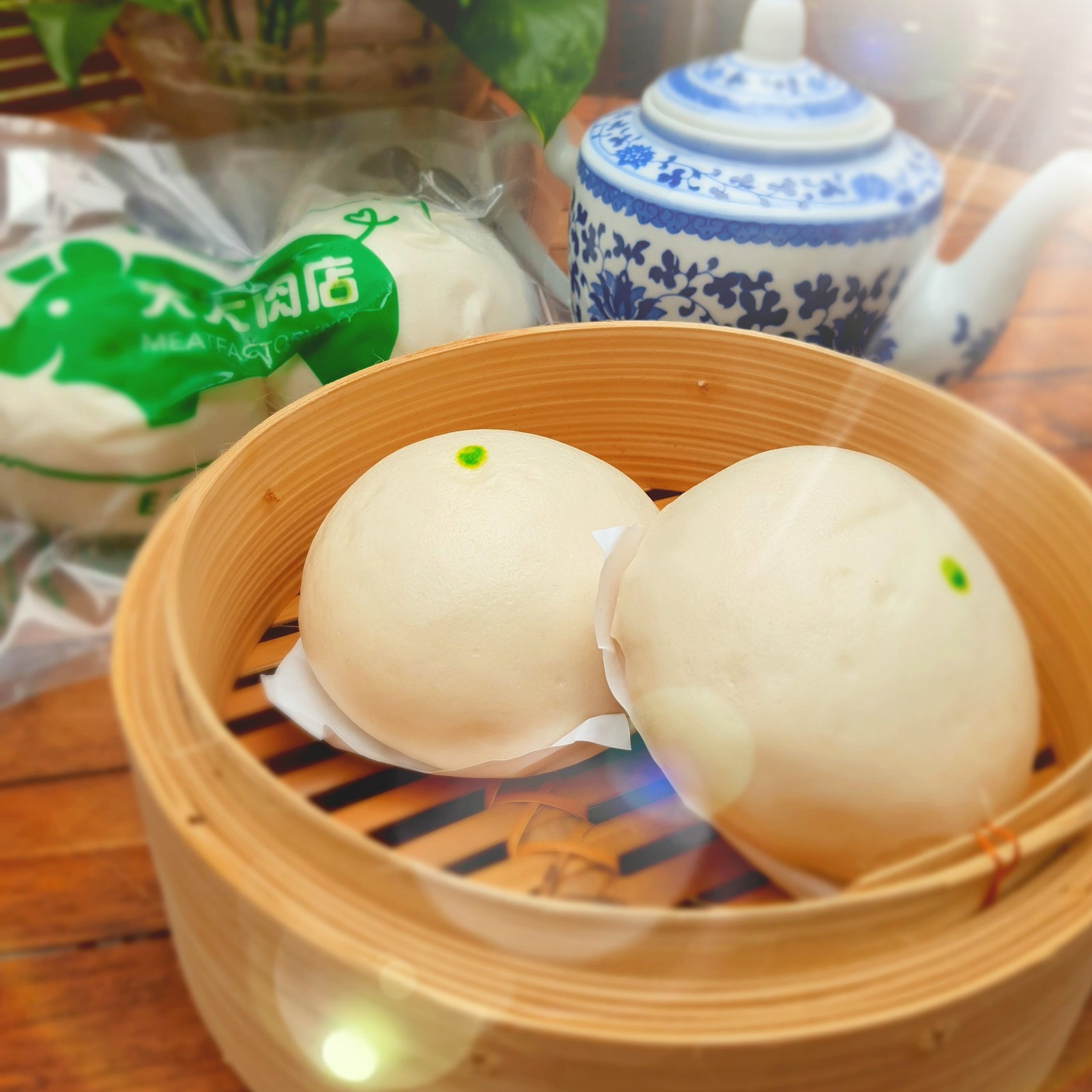 Dried Shrimp Vege Bun 虾米沙葛包