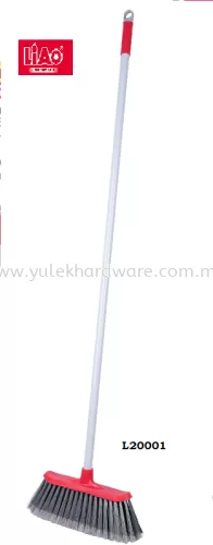 LIAO BROOM C/W QUALITY METAL HANDLE 