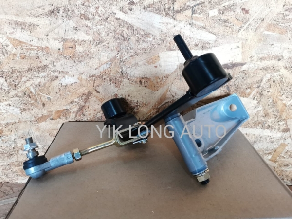 ISUZU NLP PRO
LOW GEAR LEVER
 ISUZU NLP PRO
LOW GEAR LEVER ISUZU LOW GEAR LEVER ISUZU Lorry Spare Parts Selangor, Malaysia, Kuala Lumpur (KL), Rawang Supplier, Suppliers, Supply, Supplies | Yik Long Auto Enterprise