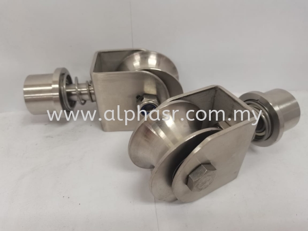 BS005 SS304 Swing Roller Bracket 58mm X 32mm Gate Accessories Selangor, Klang, Kuala Lumpur (KL), Malaysia Mild Steel, Gate Accessories  | Alpha Steel Resources (M) Sdn Bhd