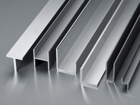 ALUMINIUM ANGLE