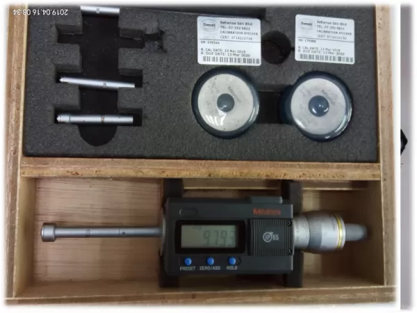 Digital Internal Micrometer