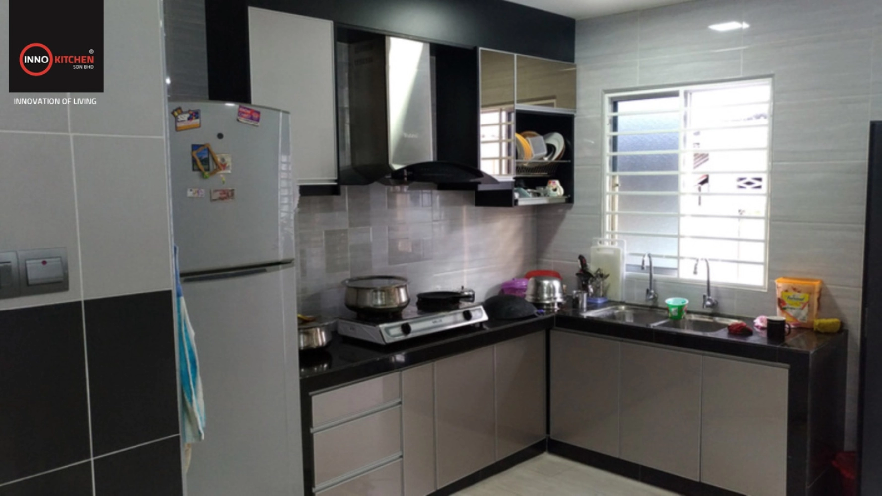 3G KITCHEN CABINET