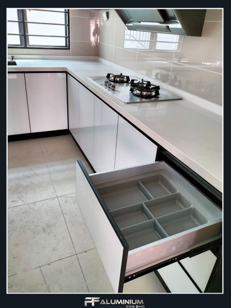 Aluminium Kitchen Cabinet  Project BroadHill 2 Forest Height  Kitchen Cabinet Aluminium Cabinet Seremban, Malaysia, Negeri Sembilan Supplier, Suppliers, Supply, Supplies | PF ALUMINIUM SDN BHD