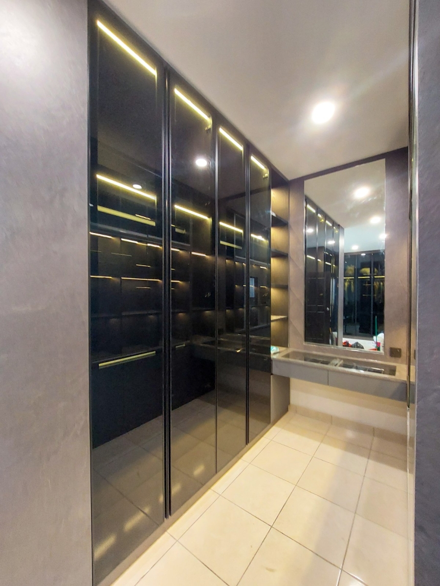 Walk In Wardrobe for Master Bedroom - Interior Design - SD Renovation - Taman Uda Utama, Johor Bahru JB Bedroom Design Residential Design Carpentry Work - Customize Carpentry Work Johor Bahru (JB), Gelang Patah, Malaysia Services | SD Renovation & Design Sdn Bhd