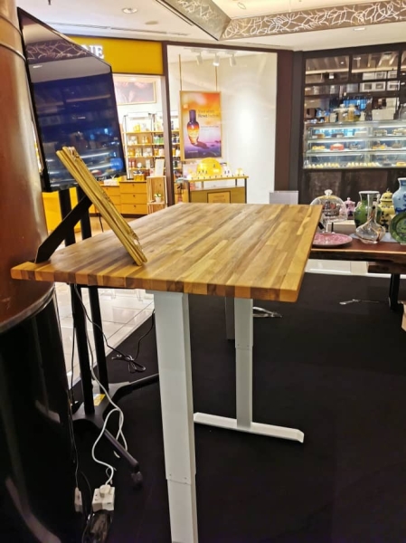 REAL TROPICAL WOOD TOP Auto Adjustable Table Slab Solid Wood-Table Slab Selangor, Kuala Lumpur (KL), Malaysia, Subang Jaya Supplier, Suppliers, Supply, Supplies | Floor Culture Holdings Sdn Bhd