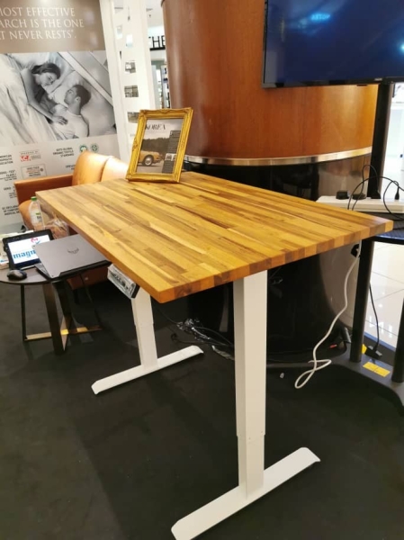 REAL TROPICAL WOOD TOP Auto Adjustable Table Slab Solid Wood-Table Slab Selangor, Kuala Lumpur (KL), Malaysia, Subang Jaya Supplier, Suppliers, Supply, Supplies | Floor Culture Holdings Sdn Bhd