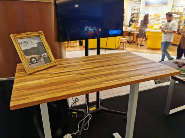 REAL TROPICAL WOOD TOP Auto Adjustable Table Slab Solid Wood-Table Slab Selangor, Kuala Lumpur (KL), Malaysia, Subang Jaya Supplier, Suppliers, Supply, Supplies | Floor Culture Holdings Sdn Bhd