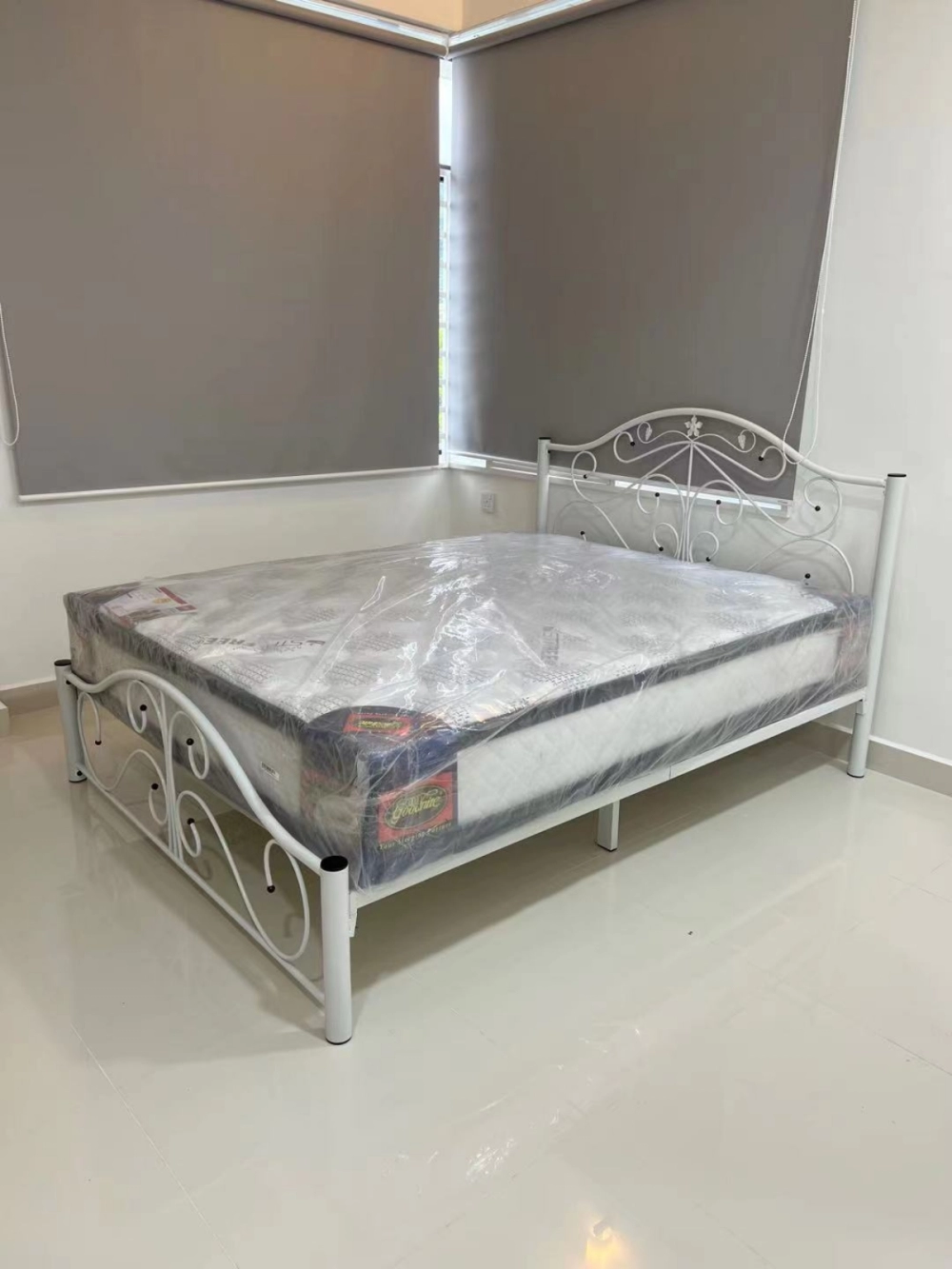 metal bedframe delivery in Tanjung Bunga Penang furniture supplier penang metal bedframe with mattress