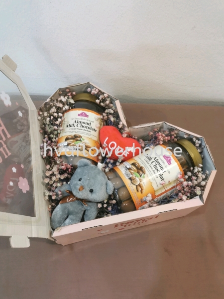 Chocolate Box Chocolate Products Johor Bahru (JB), Malaysia, Ulu Tiram Supplier, Suppliers, Supply, Supplies | HV A Flower House