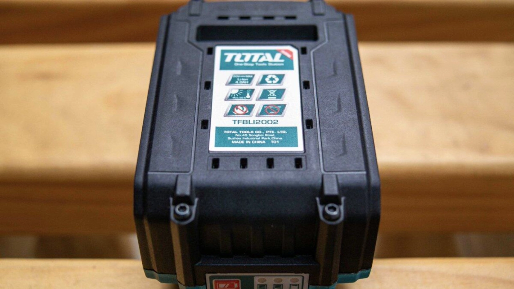 TOTAL 20V 4.0Ah LITHIUM-ION BATTERY PACK - TFBLI2002