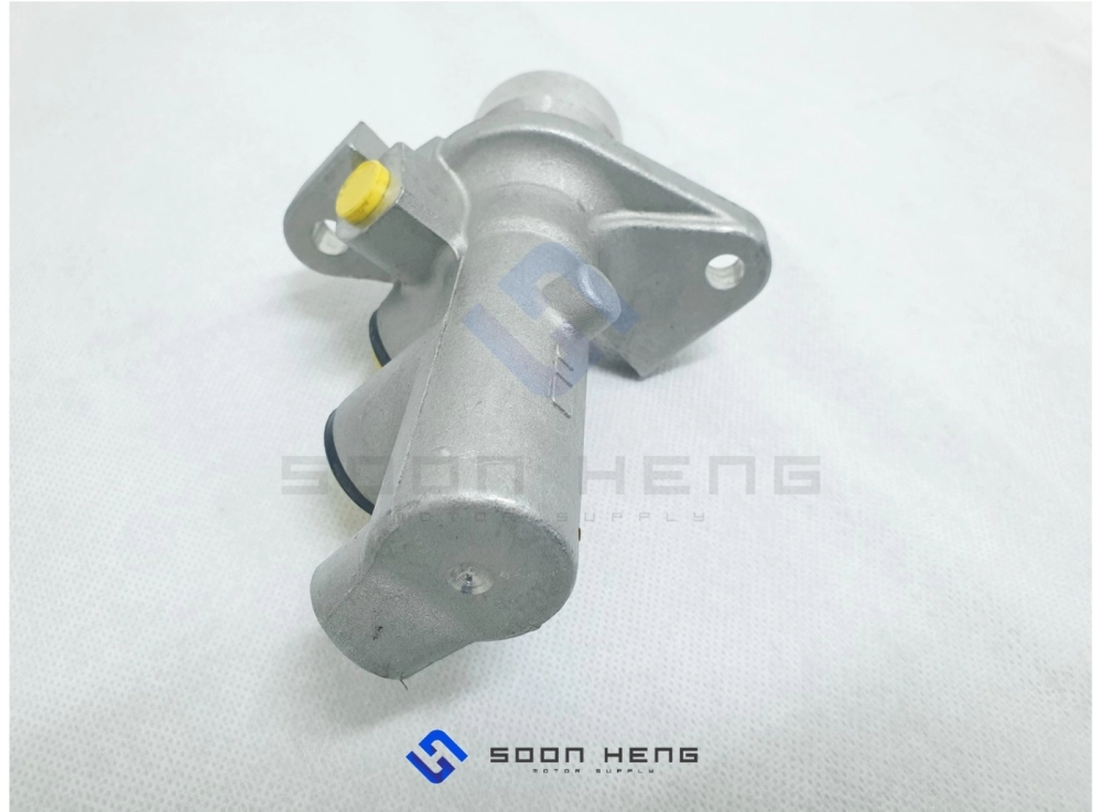 Mercedes-Benz C124, S124 and W124 - Brake Master Cylinder (SAMKO)