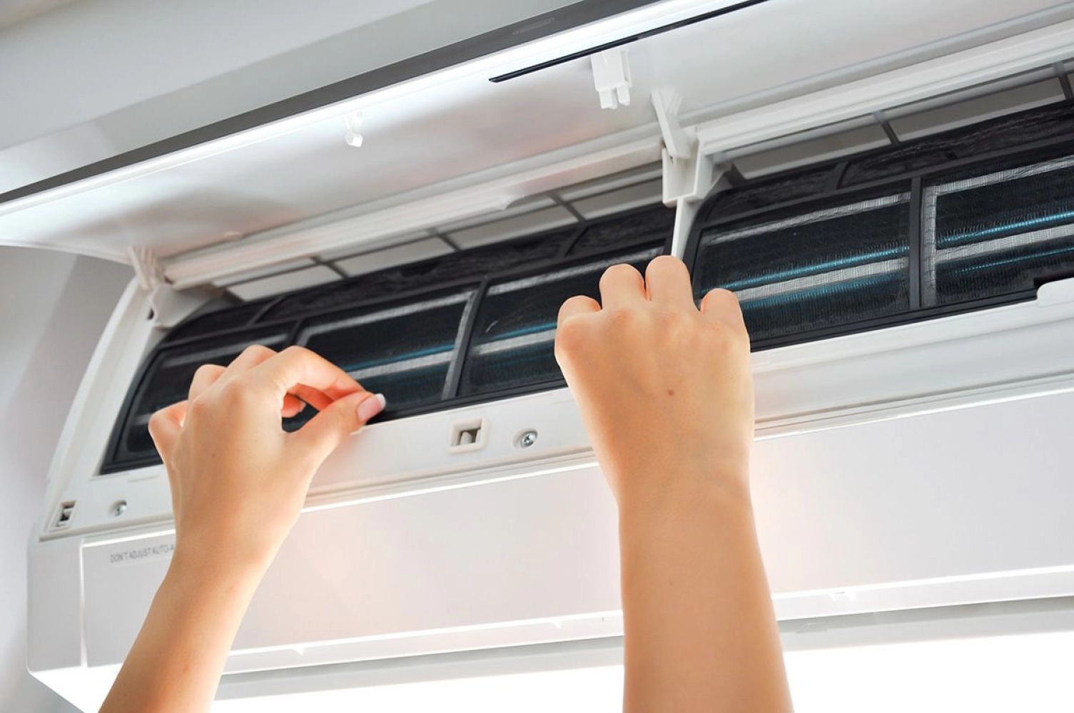 Aircond Cleaning Service