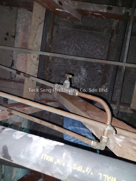 Off Jalan Tambun, Ipoh SERVICE & MAINTENANCE CHECKING LEAKING OF SOLAR STORAGE TANK AND PANELS Perak, Malaysia, Ipoh Supplier, Suppliers, Supply, Supplies | Teck Seng Hin Electric Co. Sdn Bhd