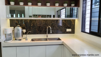 Granite / Marble Kitchen Cabinet Table Top