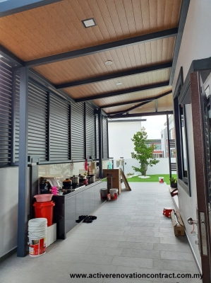 House Beside Metal Roof Awning Sample In Muar