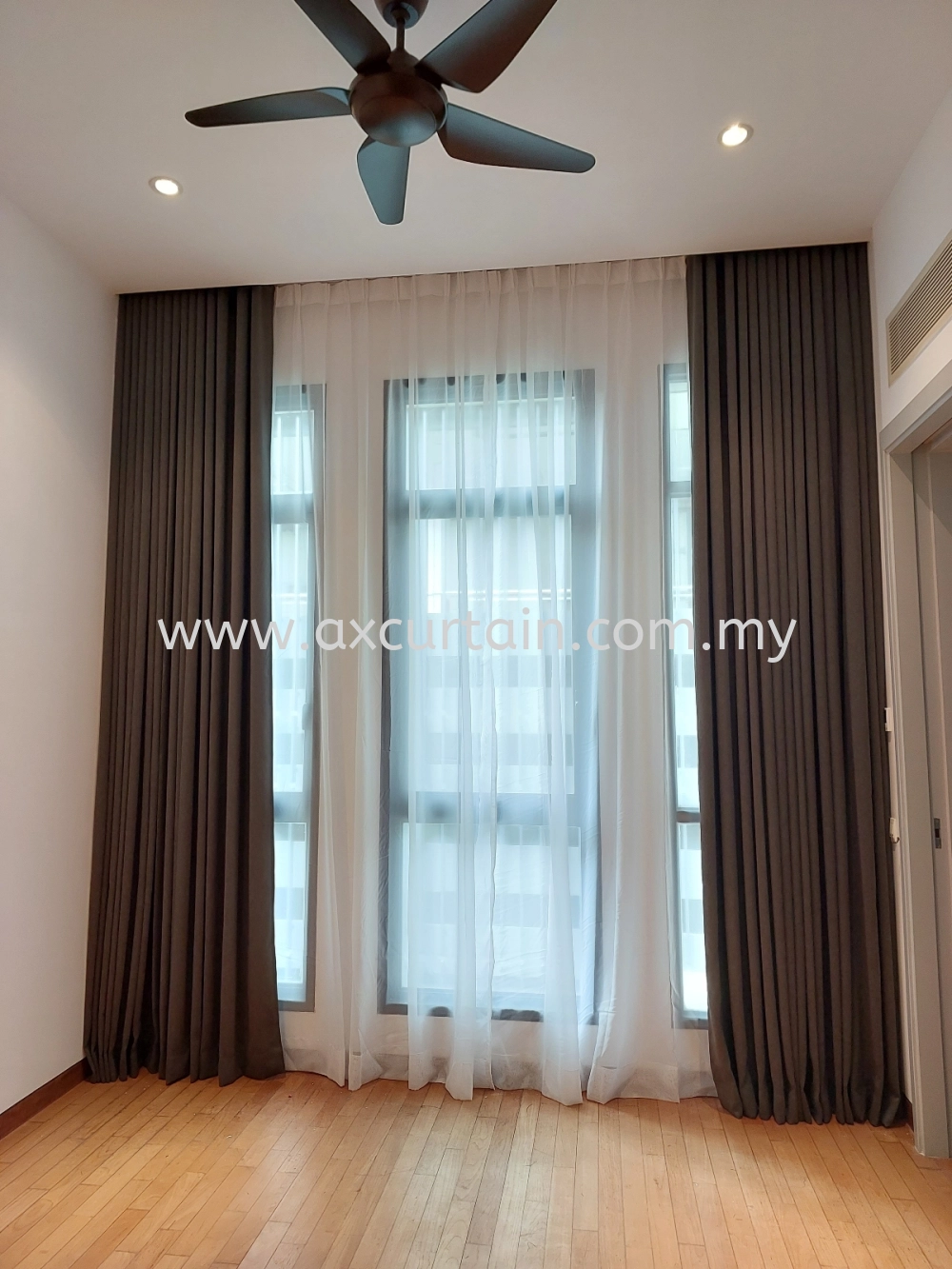 Ripple Fold Curtains 