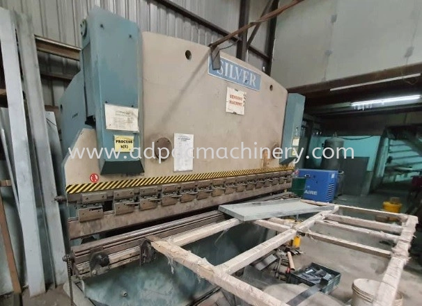 Used Hydraulic Pressbrake / Bending Machine