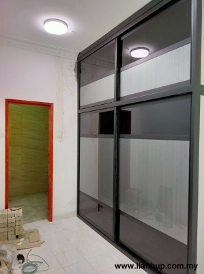 Aluminium Wardrobe Sample Kajang