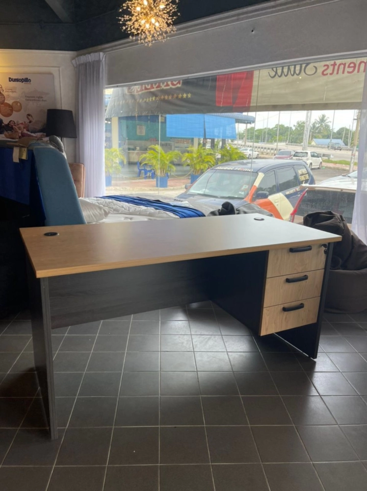 Rohner I Standard Office Desk Table | Office Table Penang