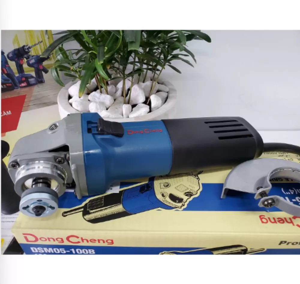 DONGCHENG 4'' ANGLE GRINDER 850W DSM05-100B WITH FREE CUTTING DISC