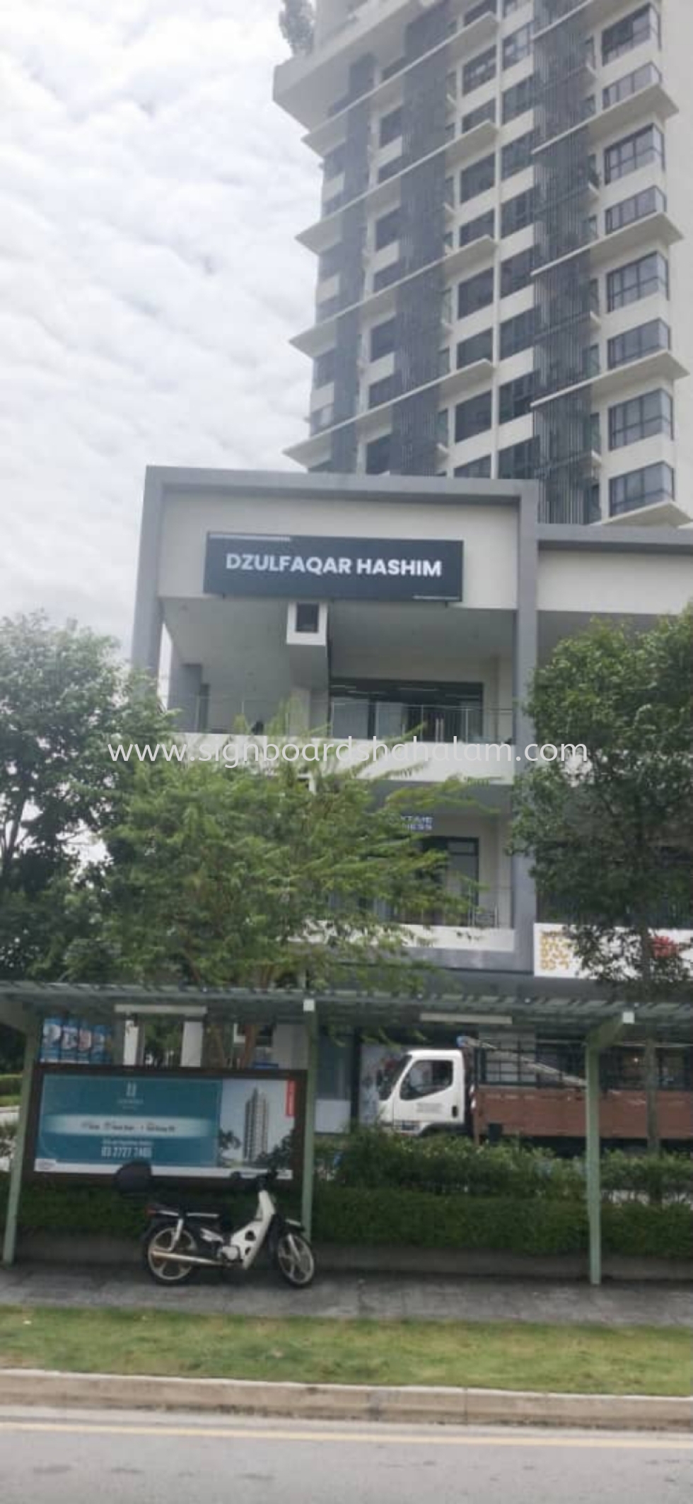 Kerabat Digital KL -Aluminium Panel Base With 3D LED Frontlit Signboard 