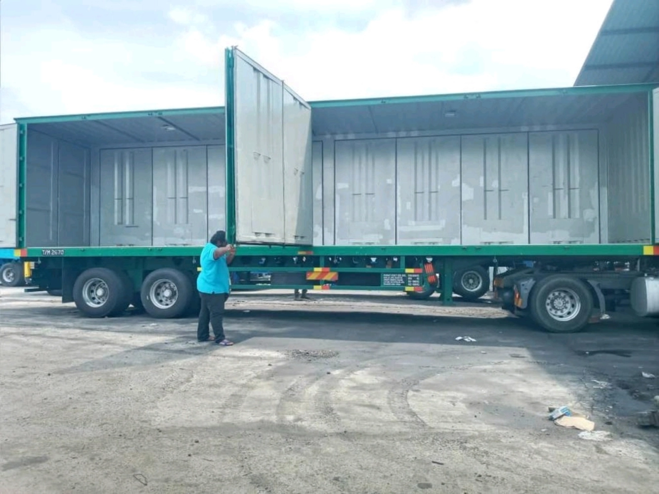 40 FOOTED BONDED TRUCK RENTAL SERVICE IN MALAYSIA 