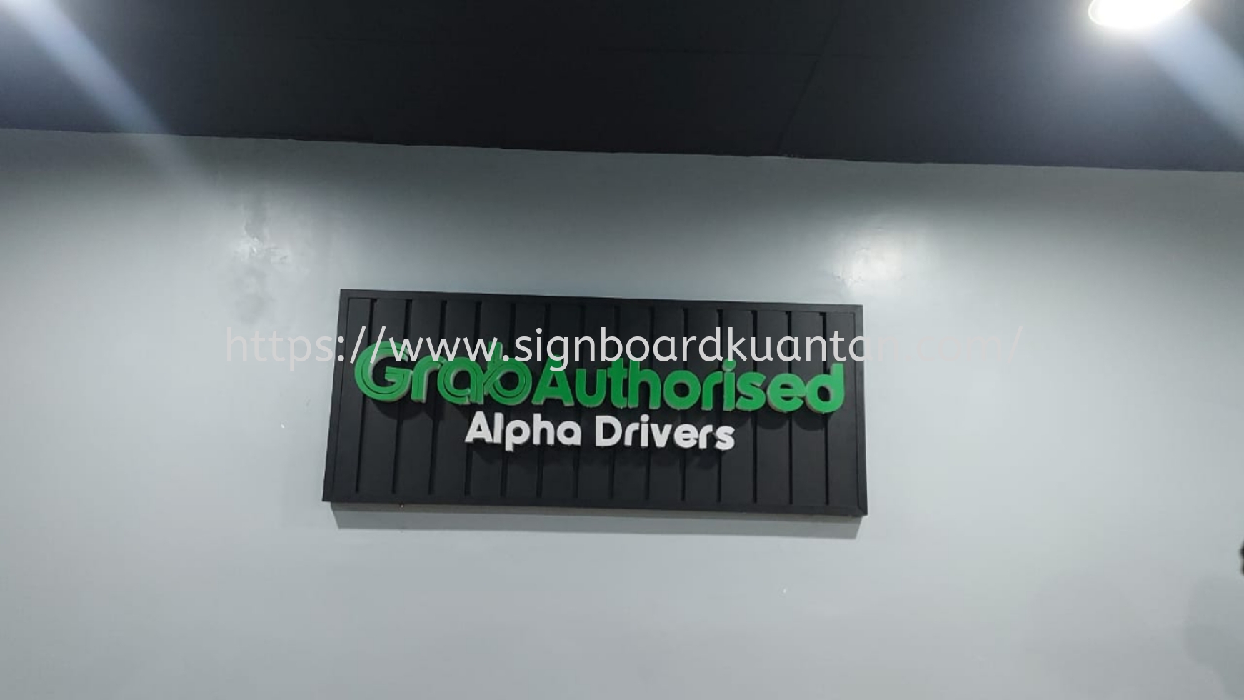 GRAB INDOOR ALUMINIUM PANEL 3D LED BOX UP SIGNAGE SIGNBOARD AT PAHANG TEMERLOH 