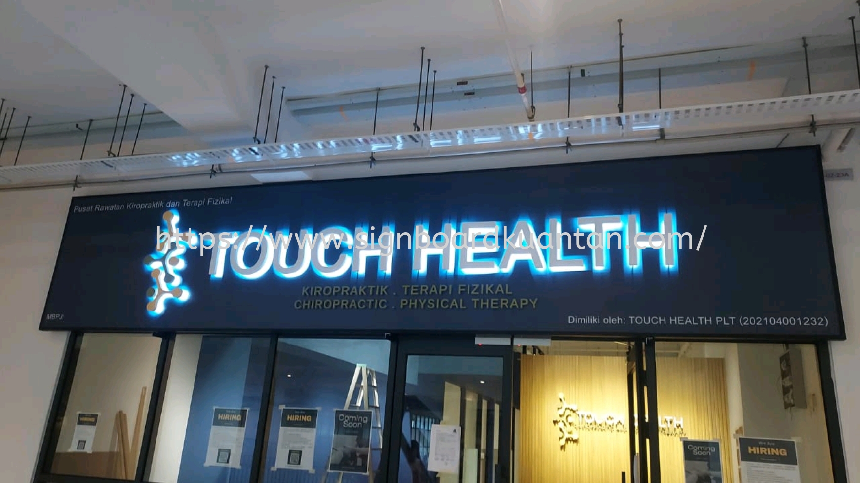 TOUCH HEALTH 3D LED BACKLIT AT PAHANG TEMERLOH MENTAKAB 