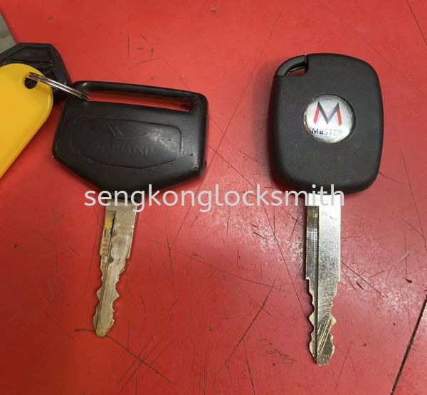 daihatsu lori key with chip duplicate key Selangor, Malaysia, Kuala Lumpur (KL), Puchong Supplier, Suppliers, Supply, Supplies | Seng Kong Locksmith Enterprise