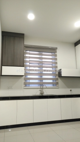 Dim Out Line Design Zebra Blind, Dry Kitchen Area, Morden Kitchen Concept.