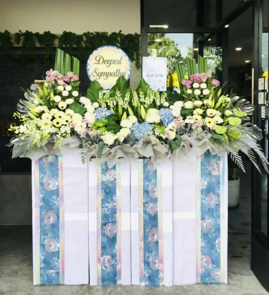 Sacred Life Large/ Unique/ Luxurious Flower Wreathe Flower wreathe/ Sympathy Flower Melaka Retailer, Services | BLISS FLORIST