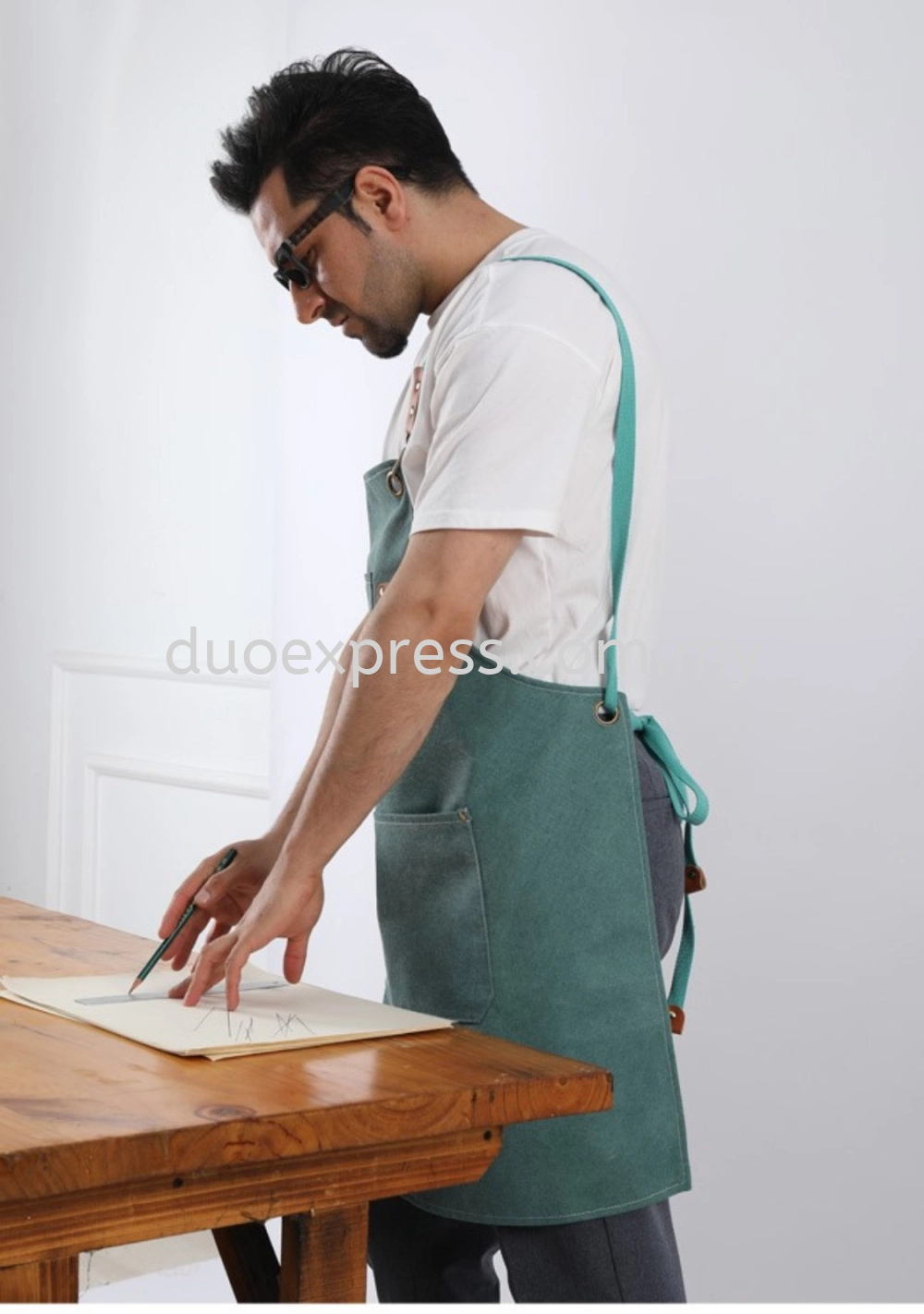 Canvas Apron Cross Back2