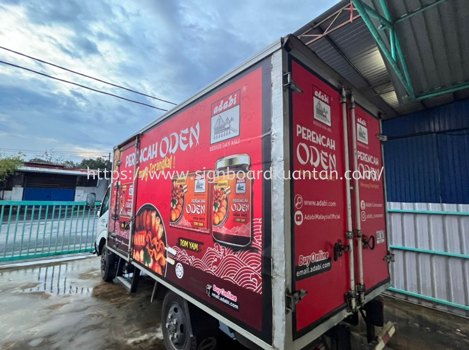 BEXTON PET TRUCK LORRY VAN STICKER PRINTING AT KUANTAN GAMBANG TRUCK bexton-pet-truck-lorry-van-sticker-printing-at-kuantan-gambang-truck