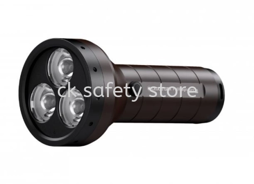 LEDLENSER P18R SIGNATURE RECHARGEABLE FLASHLIGHT