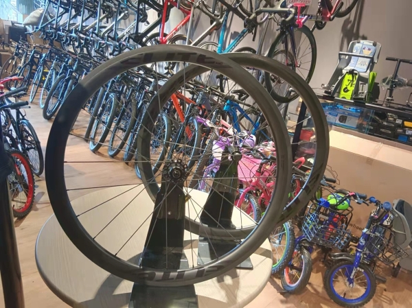 Elitewheels ENT 40mm Carbon Wheelset Rim Elitewheels Wheelset Seri Kembangan, Selangor, Kuala Lumpur (KL), Malaysia. Supplier, Suppliers, Supplies, Supply | K & L Partners