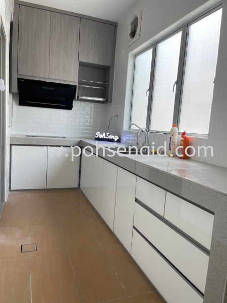 4G Glass Door Kitchen Cabinet #RIMBUN VISTA Kitchen Seremban, Negeri Sembilan (NS), Malaysia Renovation, Service, Interior Design, Supplier, Supply | Poh Seng Furniture & Interior Design