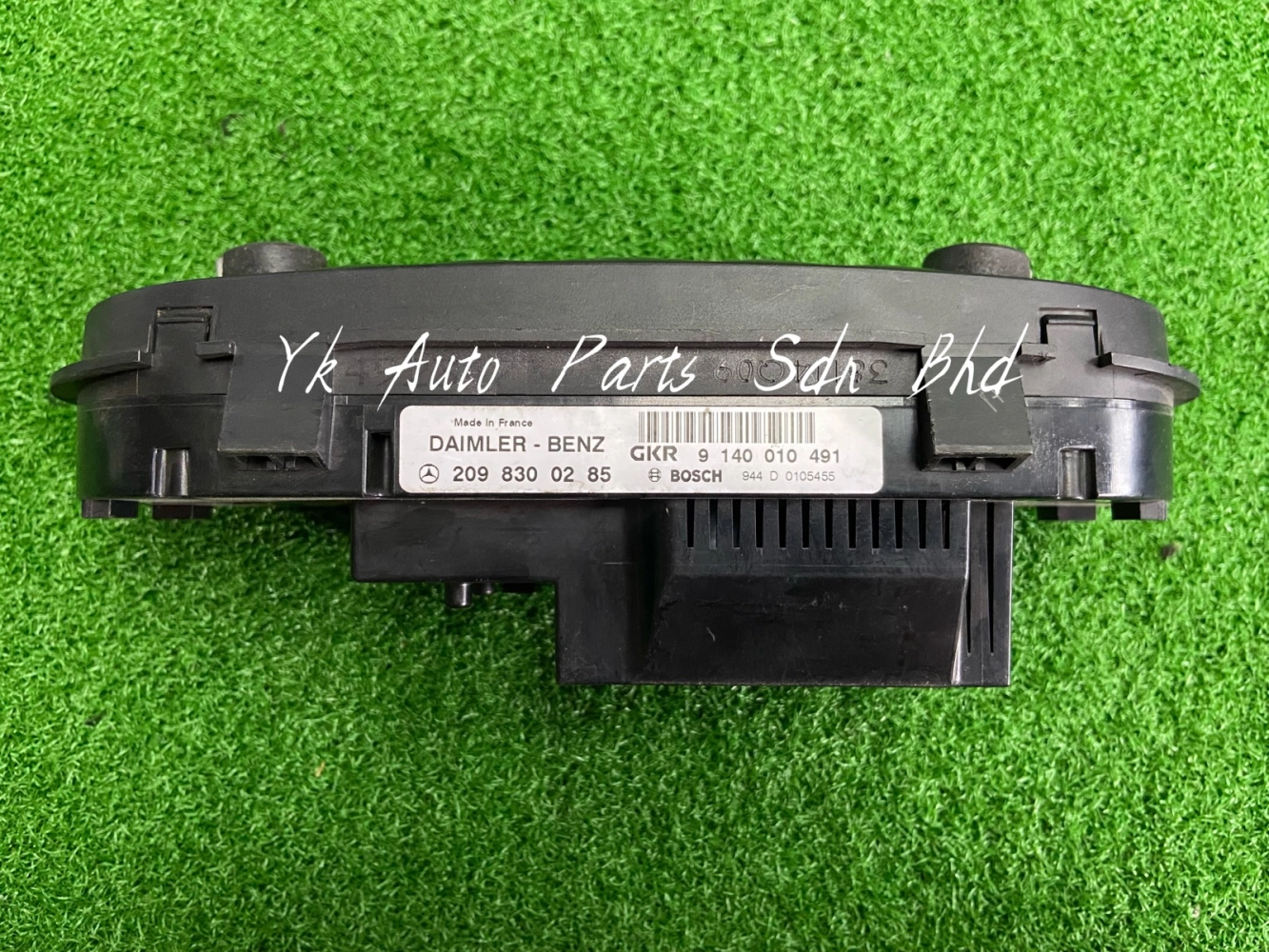 Mercedes 2001-2005 Air Cond Switch 209 830 02 85 Used