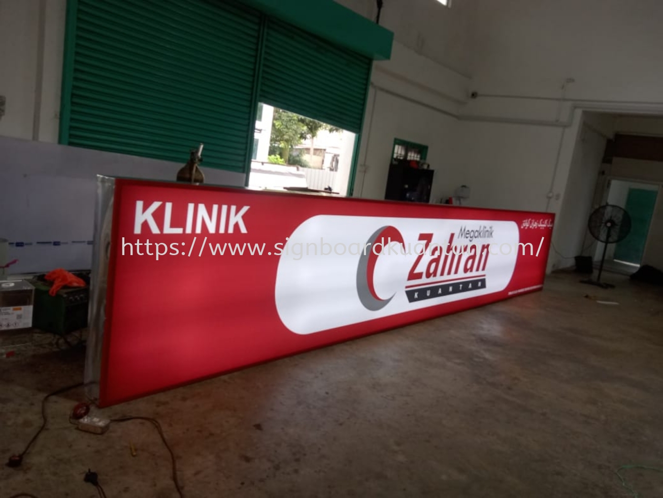 KLINIK ZAHRAN LIGHTBOX SIGNAGE SIGNBOARD AT KUANTAN