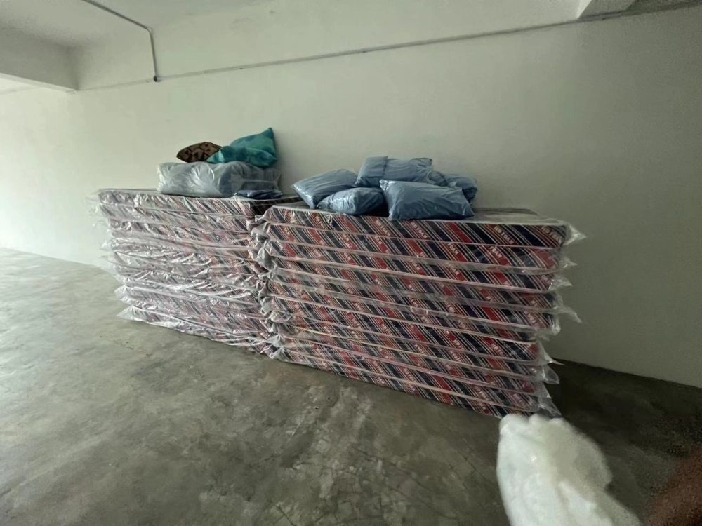 Single Mattress Tilam Bujang High Density Foam Hundreds of Order for Factories Kilang in Penang Malaysia 