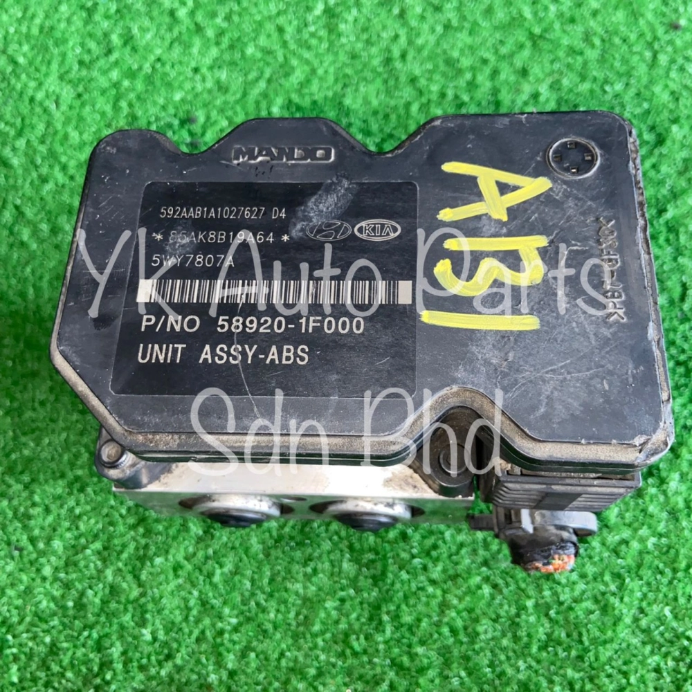 HYUNDAI STAREX AB1 ABS PUMP USED