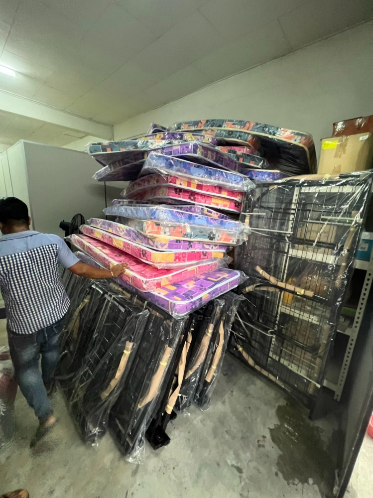Katil Besi Double Decker Bedframe for Asrama Pekerja Koperasi Burung Walit Lunas Kedah