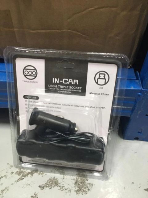 In-Car USB & Triple Socket WF-0120