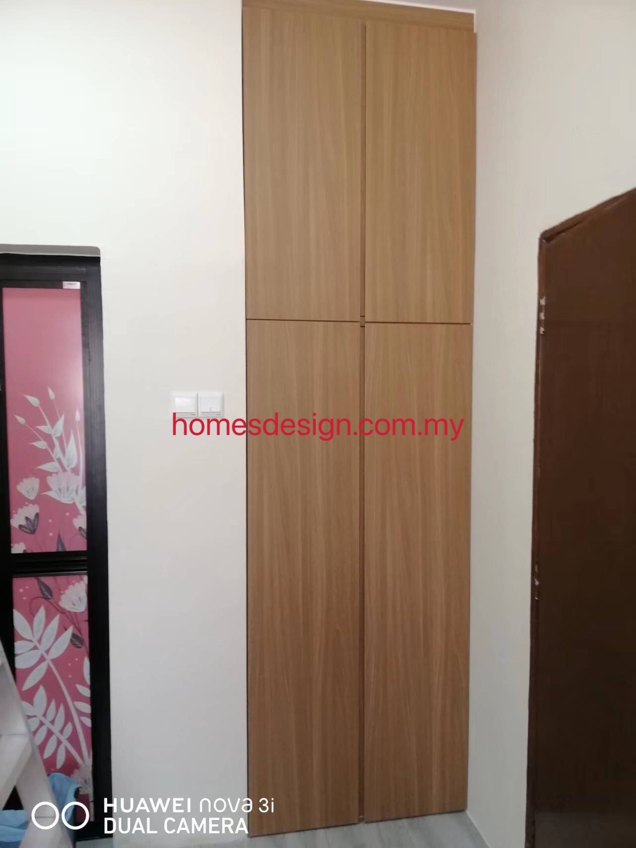 Singapore Wardrobe